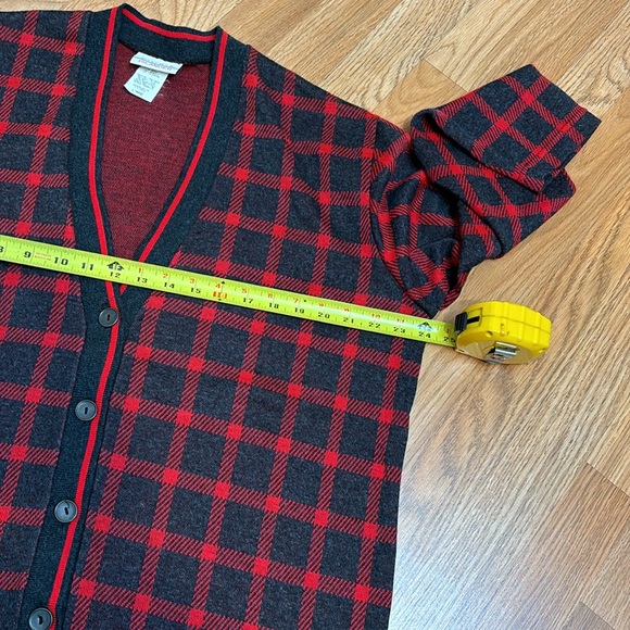Vintage 1980’s Fire Island, long sleeve red/gray checkered knit sweater. Size L. - Picture 12 of 17